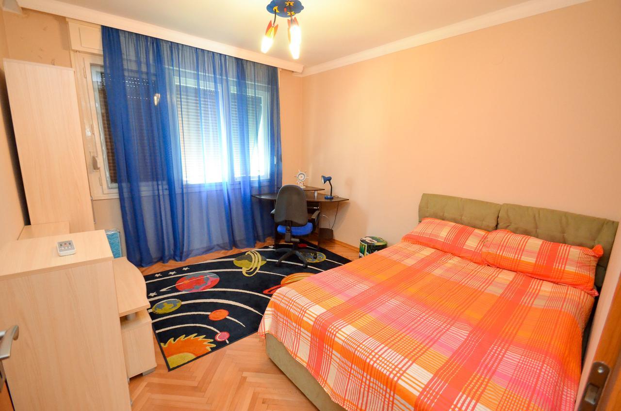 Central Apartment 科托尔 外观 照片
