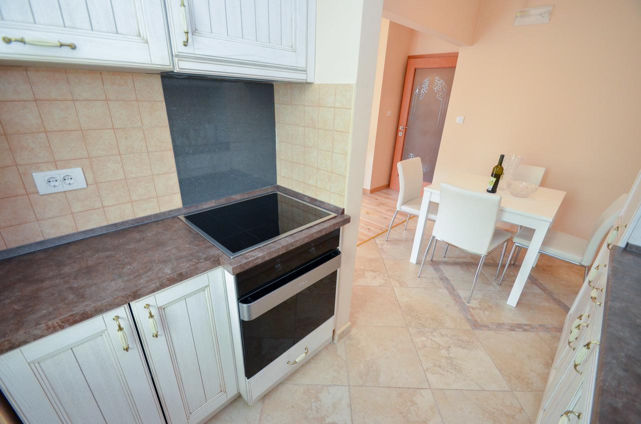 Central Apartment 科托尔 外观 照片