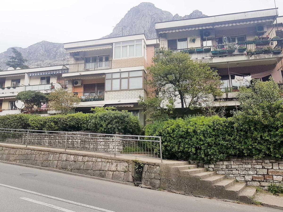 Central Apartment 科托尔 外观 照片