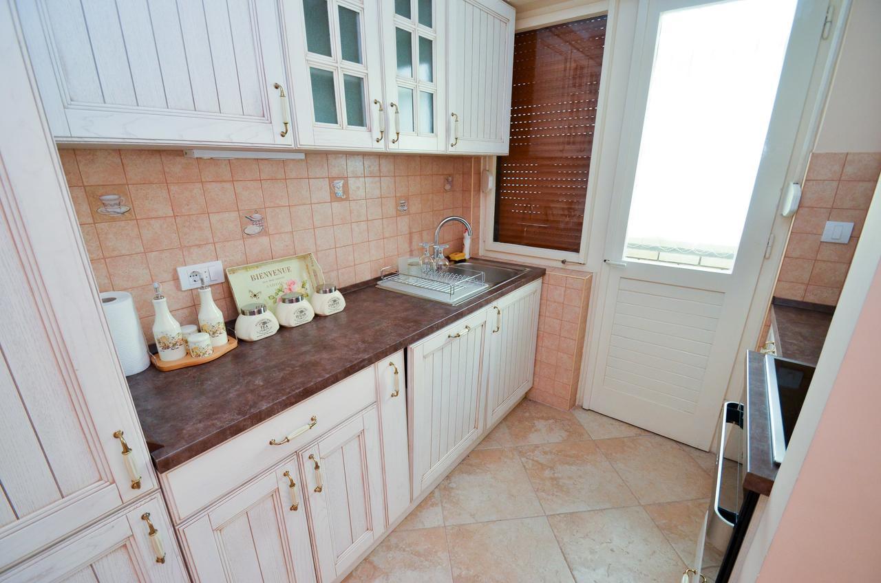 Central Apartment 科托尔 外观 照片
